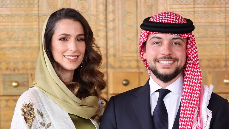  إعلان موعد عقد قران ولي العهد الأردني الأمير الحسين على خطيبته السعودية